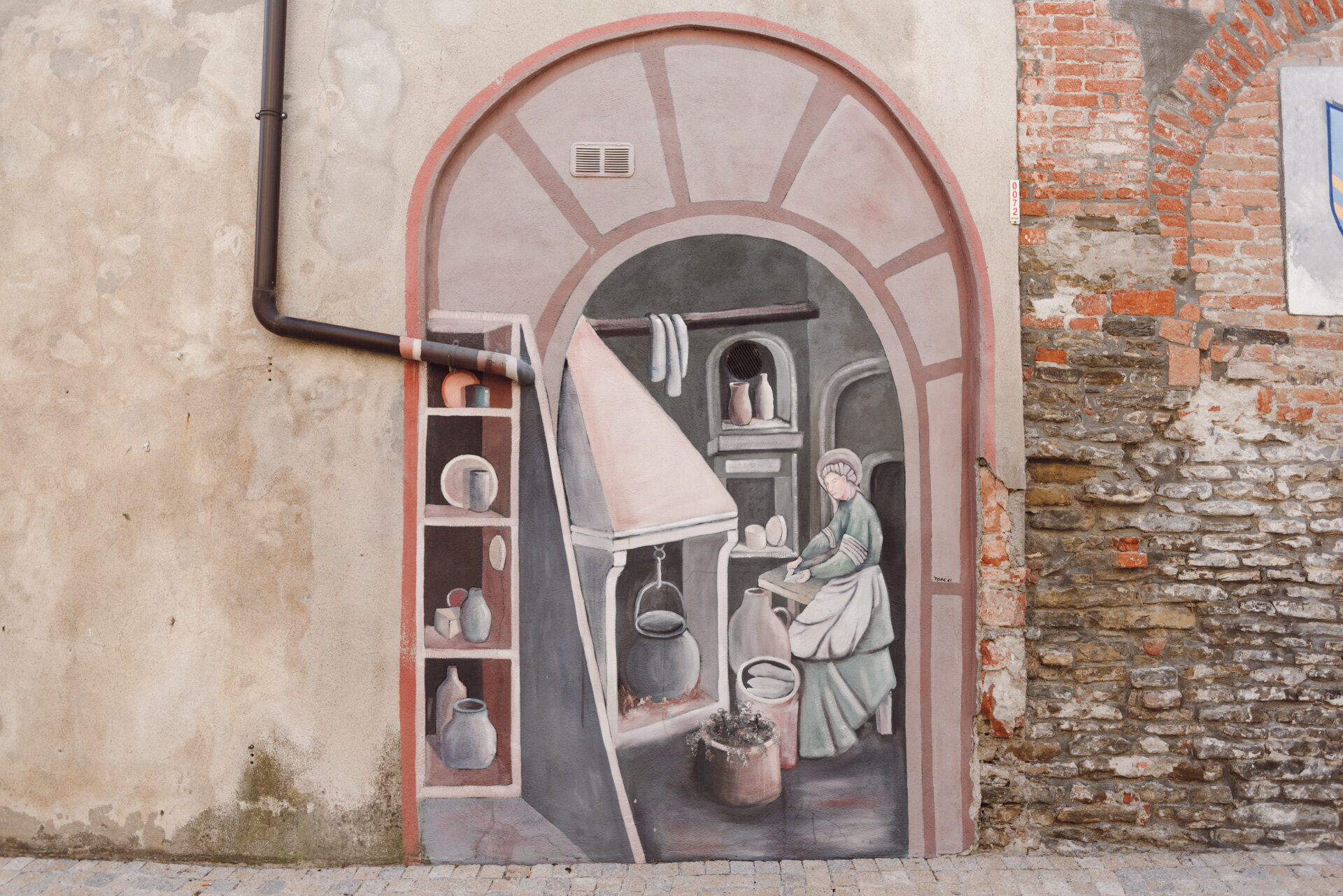 Murales e piastrelle